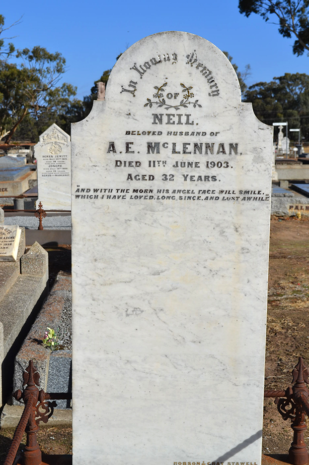 Photo of headstones/Neil McLennan d1903 hdstn Warracknabeal cem